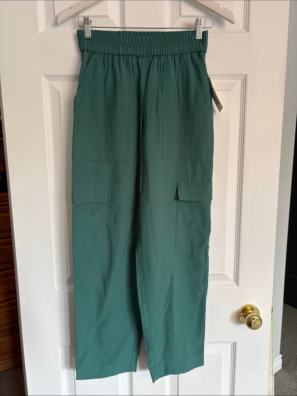 NWT A NEW DAY Women's Green Cargo Style Pants - Picture 2 of 10